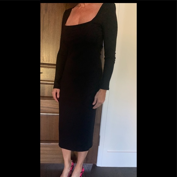 chelsea28 black dress